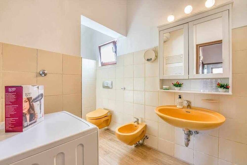 Aure, Villa with pool and air conditioning! in Cala en Bosc, Ciutadella