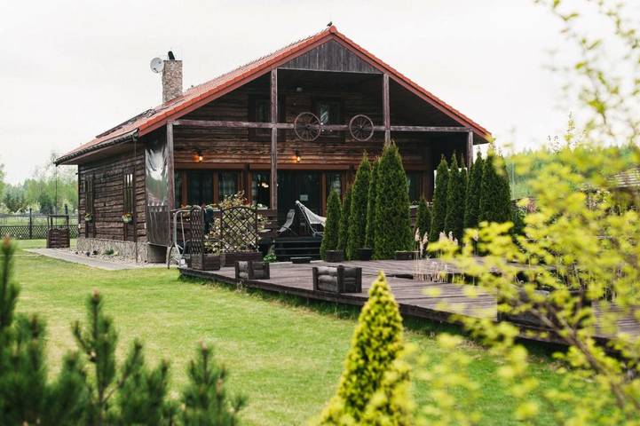 Dom wakacyjny dla 16 osób, z Taras i Basen oraz Sauna i Widok na jezioro w Śniardwy