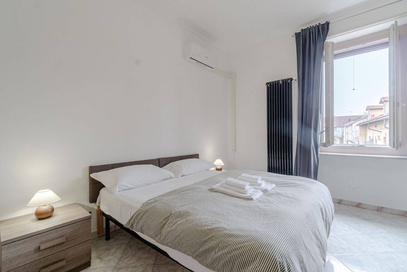 Ganze Wohnung, Ferienwohnung für 2 Personen mit Balkon/Terrasse in Turin, Turin Provinz