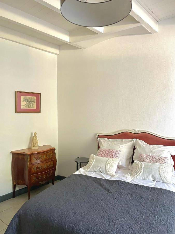 Chambre d’hôte pour 3 personnes, avec terrasse et jardin