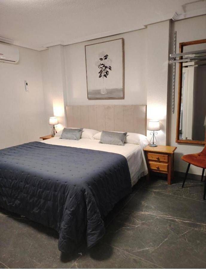 Chalet para 7 personas, con jardín además de piscina y jacuzzi en Provincia de Murcia - 3