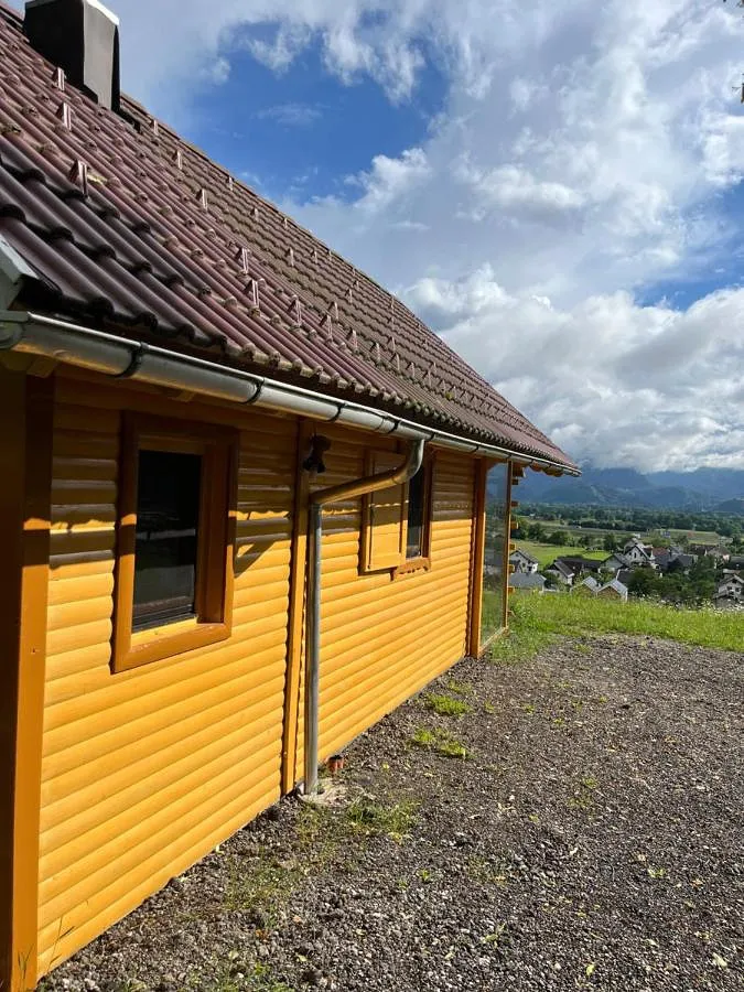 Casa de vacaciones para 4 personas, con vistas además de jardín y terraza, Se admiten mascotas - 1