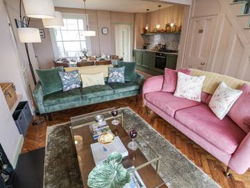 Cottage for 8 People in Southwold, Waveney District, Photo 3