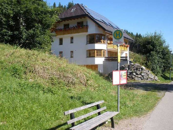 Gîte pour 5 personnes, avec jardin et balcon à Hinterzarten