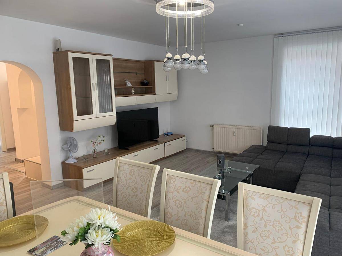 Ganze Wohnung, Two-Bedroom Apartment in Wesel, Niederrhein