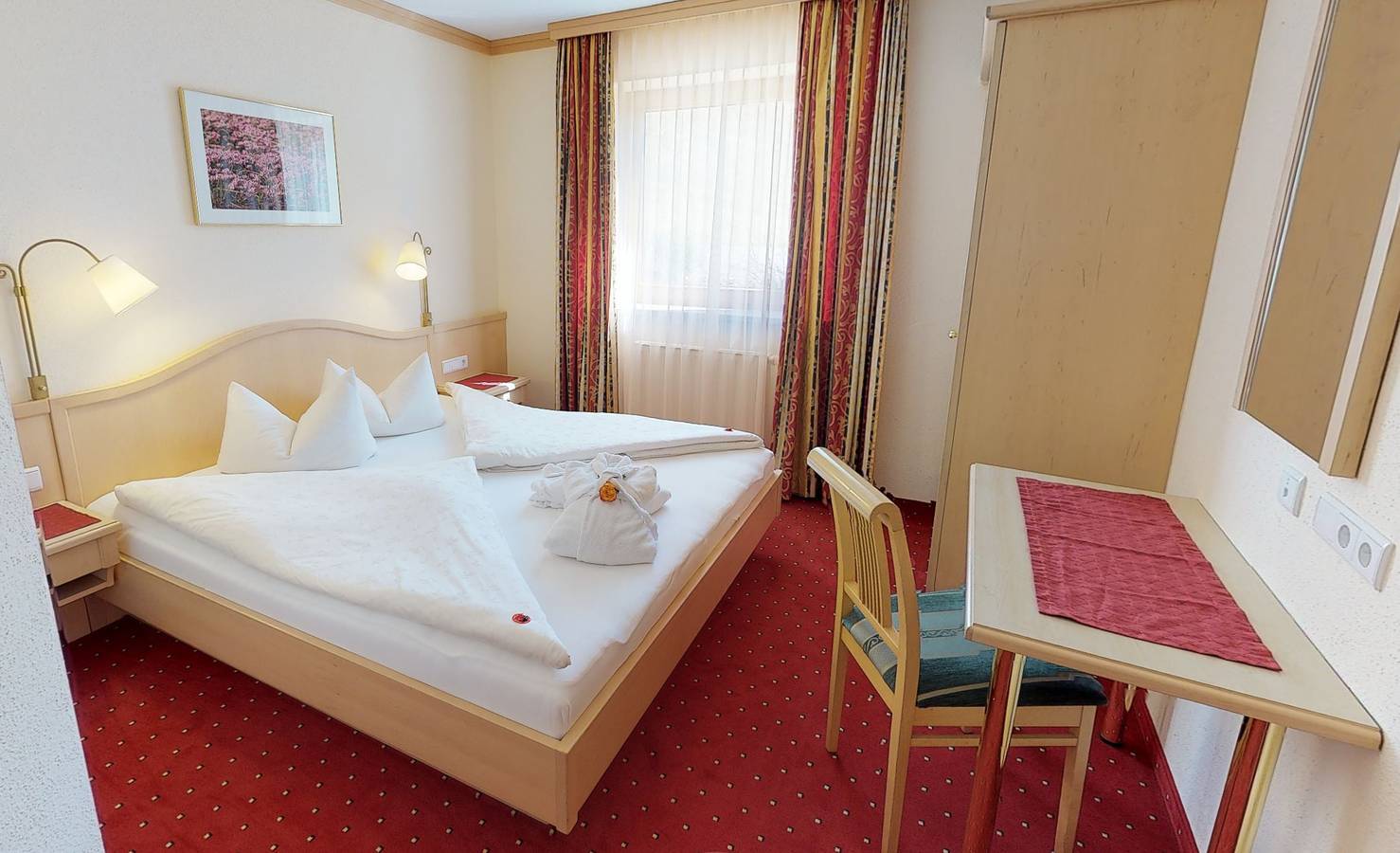 Ganze Ferienwohnung, Ferienwohnung "Rosenquarz" mit Frühstück in Madseit, Hintertux