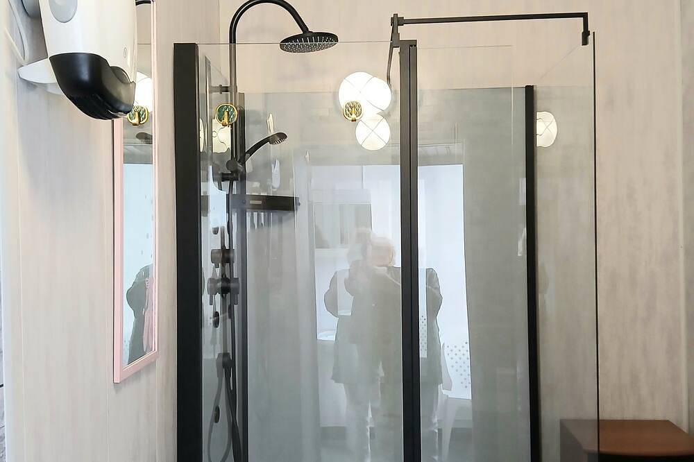 Appartement entier, Studio meublé au cœur du village in Veaugues, Région de Bourges