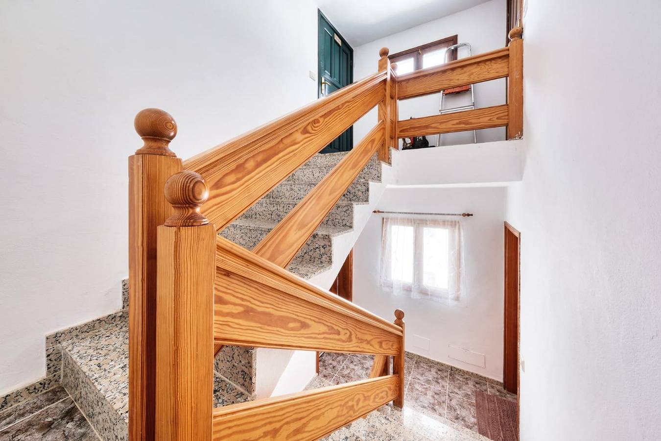 Apartamento entero, Apartamento vacacional 'El Golfito' con vistas al mar, terraza privada y Wi-Fi in El Golfo, Parque Nacional de Timanfaya