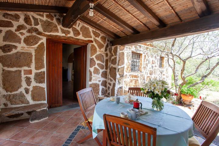 Holiday Home "Sa Domedda" with Mountain View, Garden & A/C in Sos Alinos, Orosei
