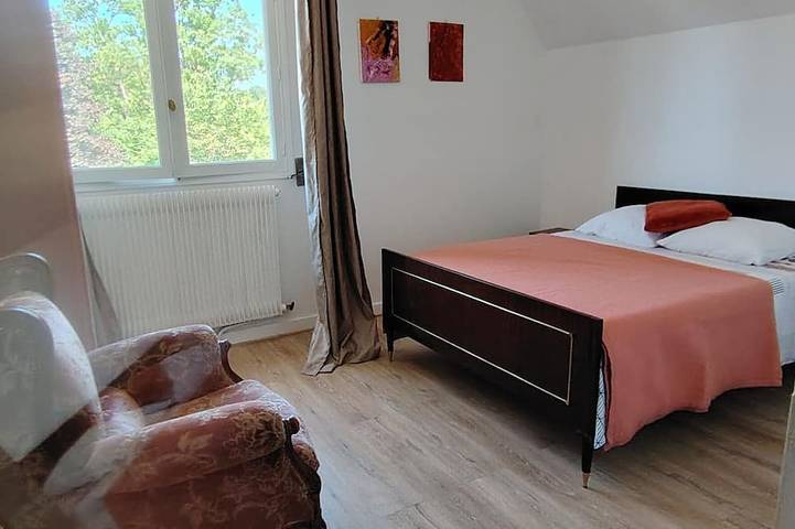 Normandy: Chic & Authentic in Beaumont-le-Roger, Región de Bernay