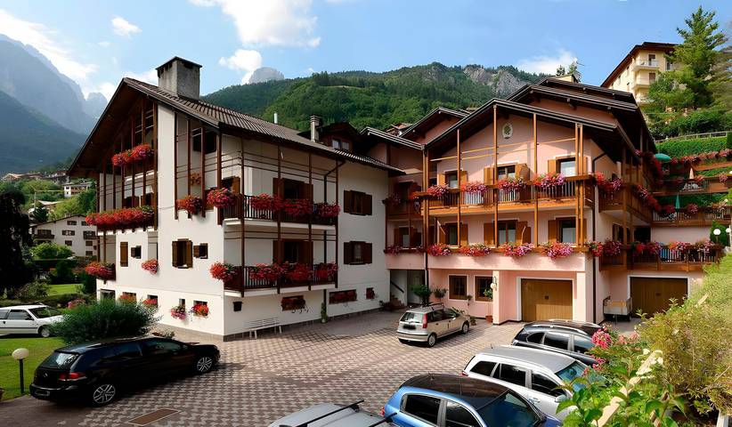 Ferienwohnung für 6 Personen, mit Garten und Seeblick - 1