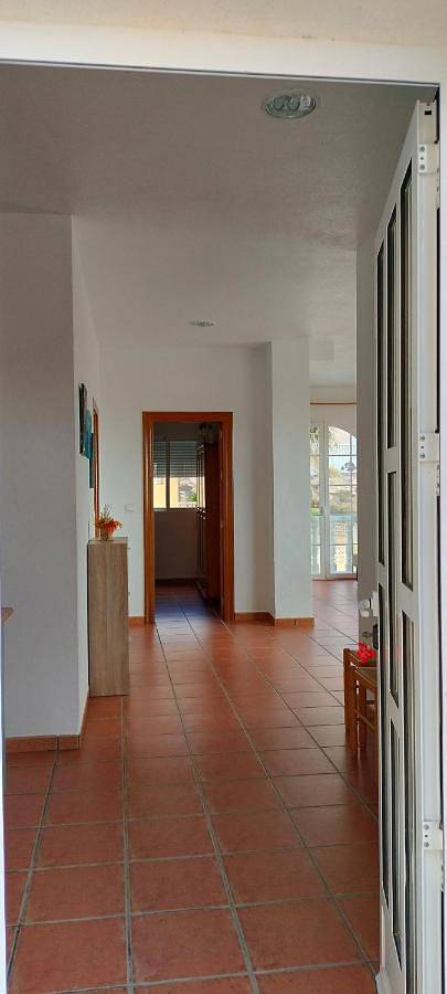 Gîte pour 3 personnes, avec piscine ainsi que vue et terrasse dans Bolnuevo - 3