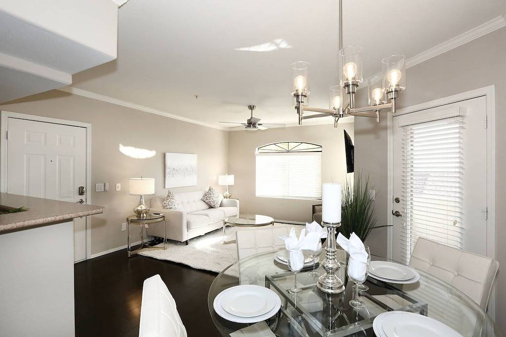 Ganze Wohnung, Free Golf! Resort Style Condo in Ideal Location! Heated Pool/Spa/Gym, Wifi, Near Shopping & Dining! in North Scottsdale, Scottsdale