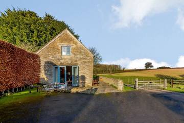 Holiday Rental for 6 People in Stroud, The Cotswolds, Photo 4