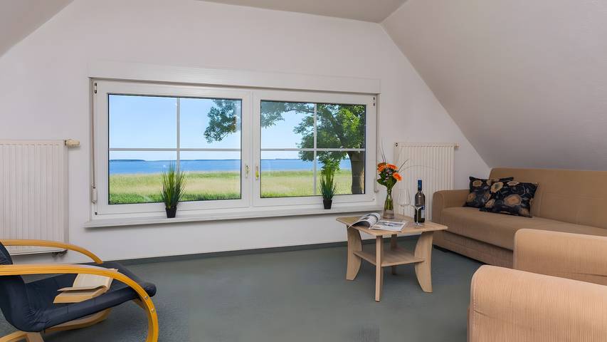 Ferienwohnung für 4 Personen, mit Garten und Seeblick in Lütow - 3