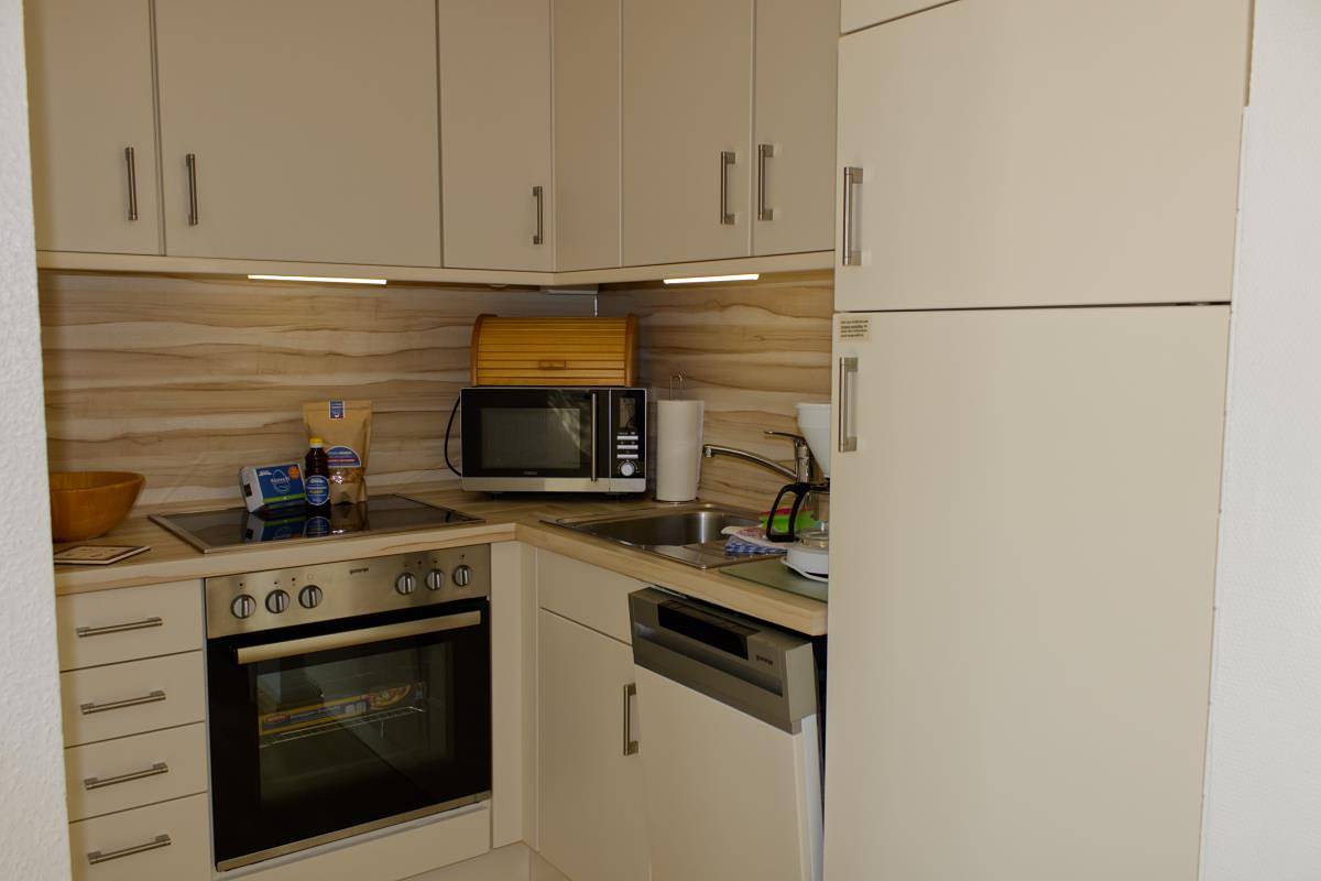 Ganze Ferienwohnung, Inselblume 17 - Gemütliche Ferienwohnung mit Meerblick in der Strandburg in Ostfehmarn, Fehmarn