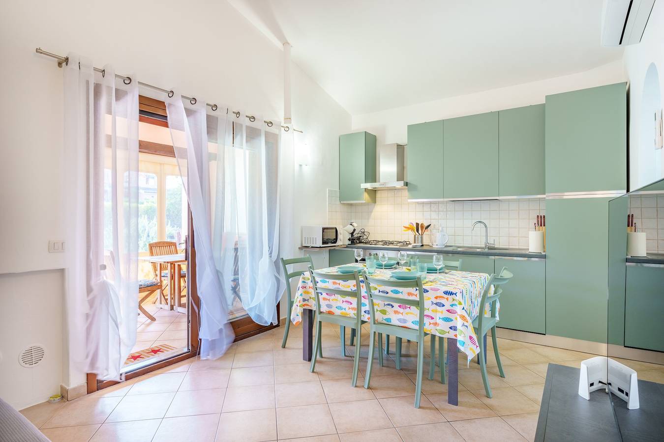 Ganze Wohnung, Ferienwohnung 'Casa Papaya' mit Gemeinschaftspool, Wlan und Klimaanlage in Maltineddu, Murta Maria