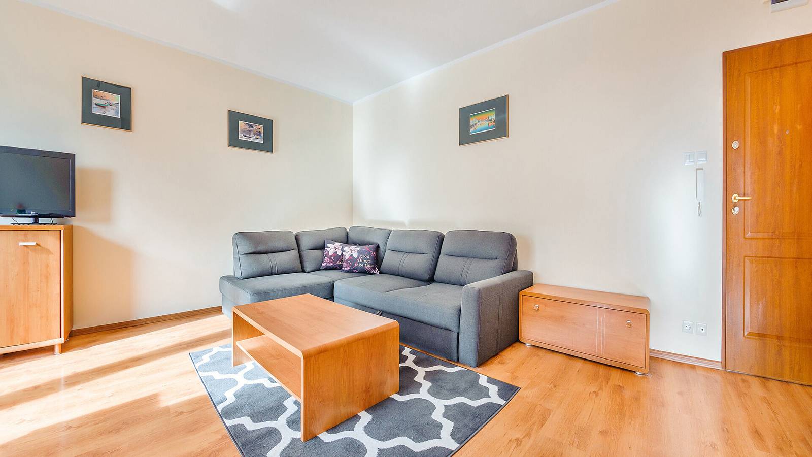 Cały apartament wypoczynkowy, Apartament wakacyjny dla 4 osób z balkon in Ustka, Morze Bałtyckie