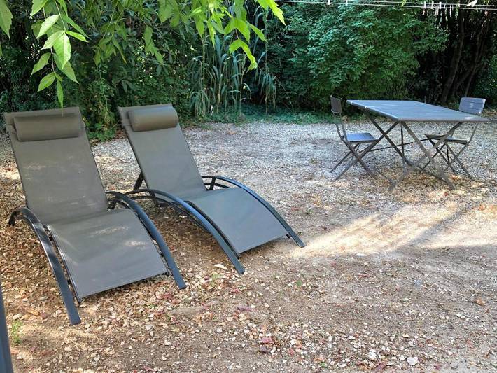 Location de vacances pour 4 personnes, avec jardin à Vacqueyras - 2