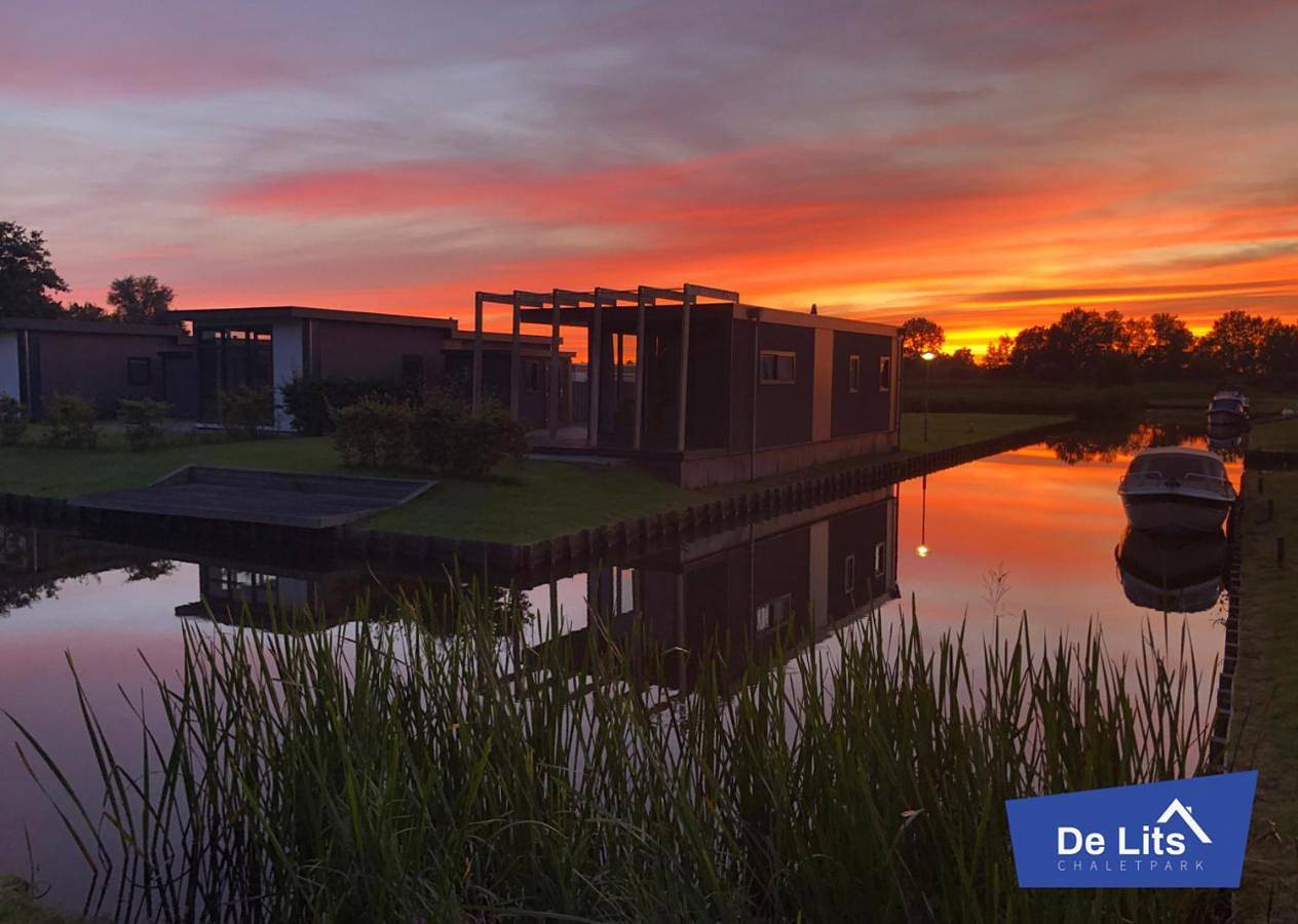 Two-Bedroom Chalet in Nationaal Park De Alde Feanen