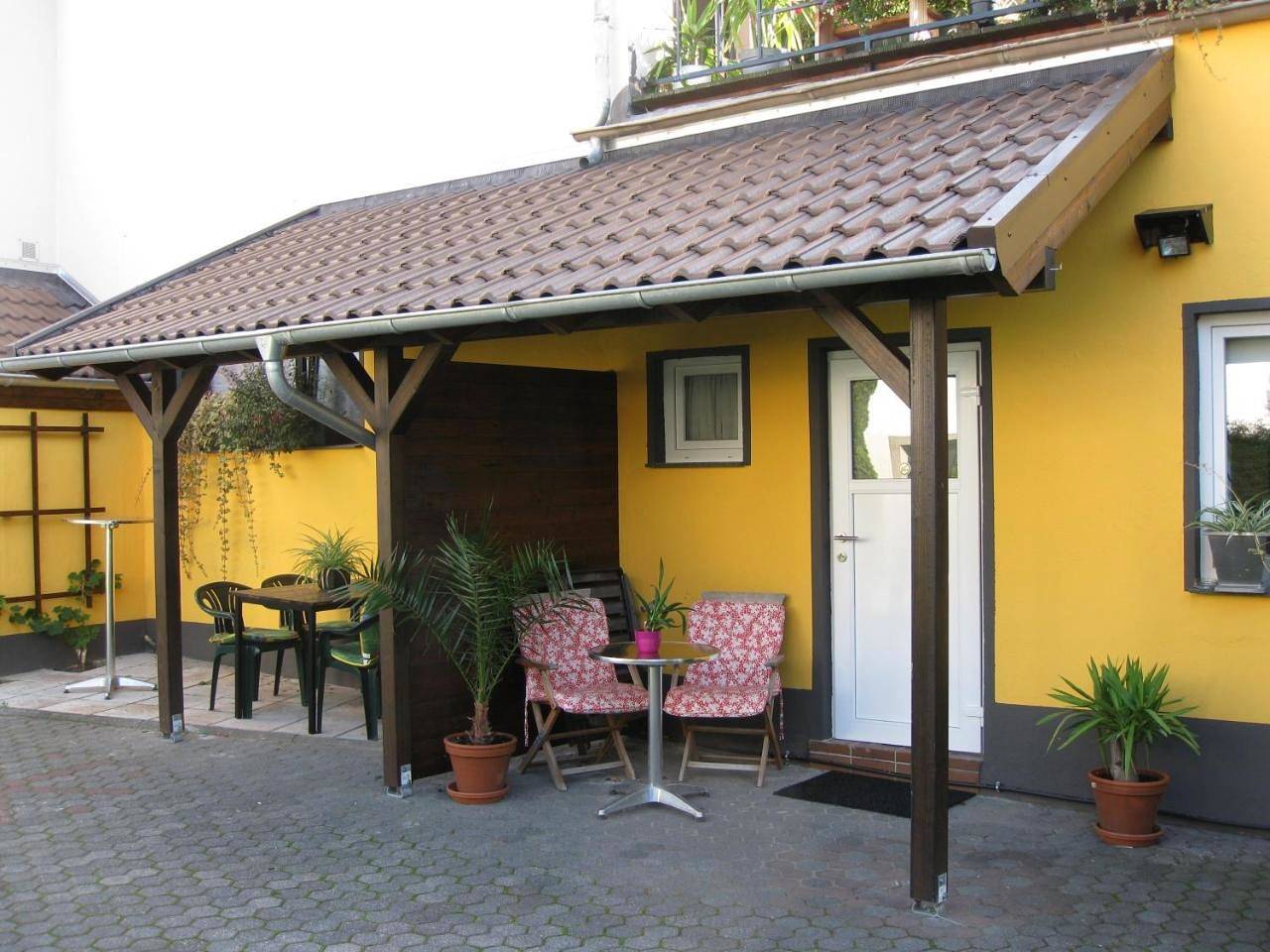 Ganze Wohnung, Apartment Airport in Porz (Köln), Köln