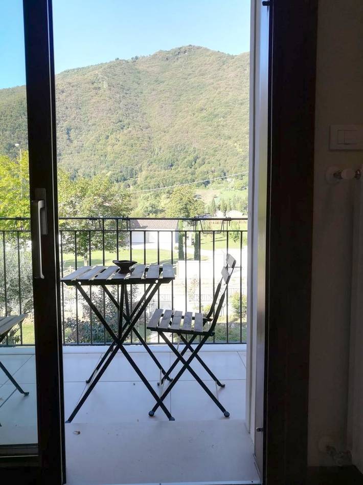 Gîte pour 5 personnes, avec Balcon ainsi que Terrasse et Vue à Follina