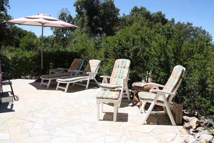 Gîte pour 5 personnes, avec Piscine à Méjannes-le-Clap - 3