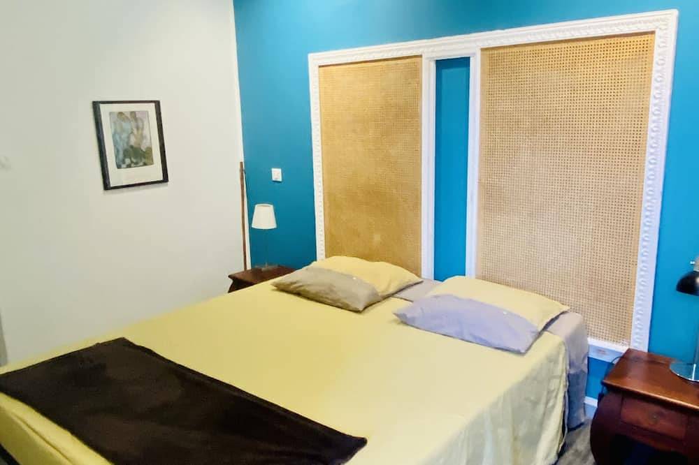 Appartement entier, Appartement 3 pièces 75m2,à 20 m de la plage Trottel in Ajaccio, Golfe D'Ajaccio