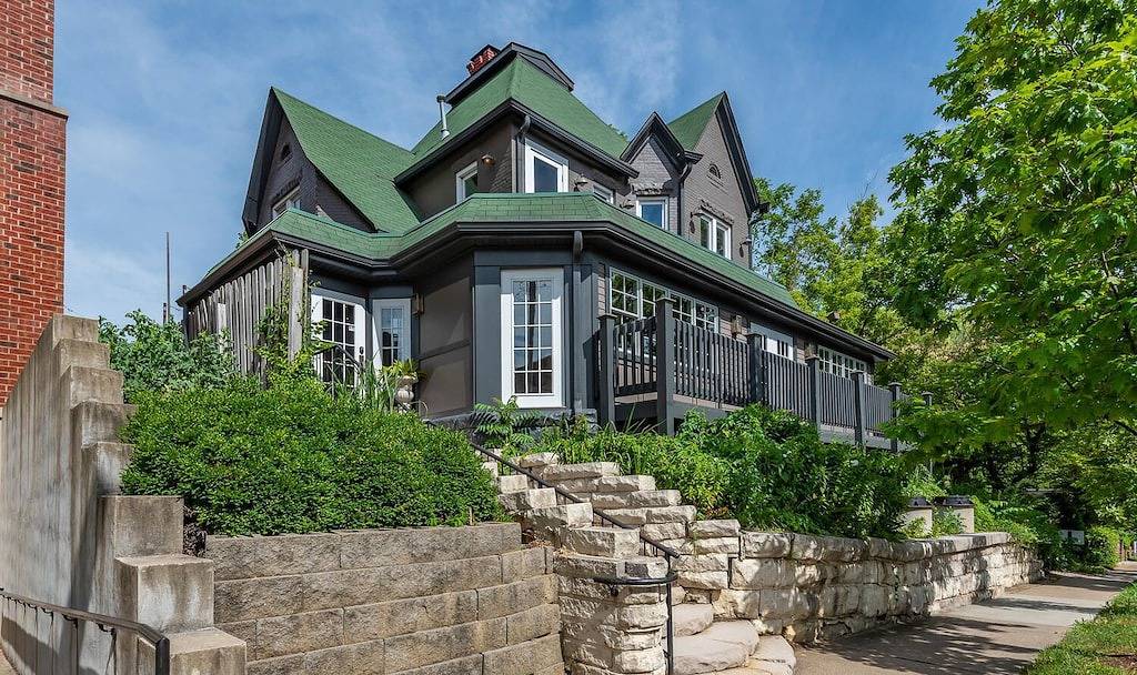 Luxury vacation rental in the heart of Bloomington and the Iu campus in Bloomington (IN), Monroe County (IN)