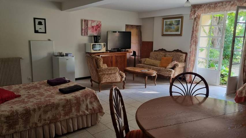 Chambre d’hôte pour 4 personnes, avec jacuzzi et jardin à Domme - 3