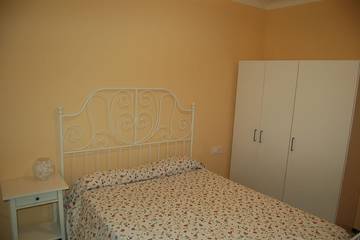 Apartment for 6 People in Girona, Gironès, Photo 1
