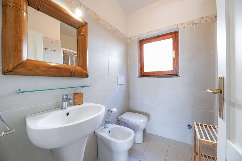 Ganze Wohnung, Zweizimmerwohnung Erdgeschoss in Spiaggia Fetovaia, Campo nell'Elba