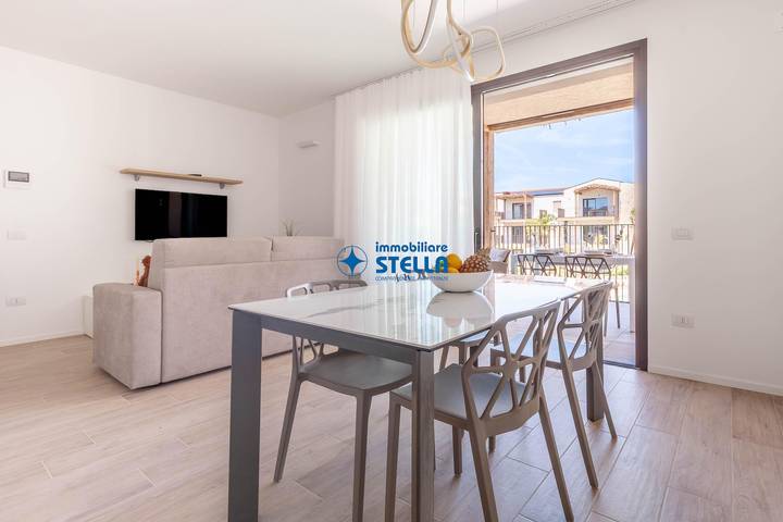Ganze Wohnung, Caribe Sunset E 1.7 New Village w\Pool in Lido di Jesolo, Jesolo-stadt