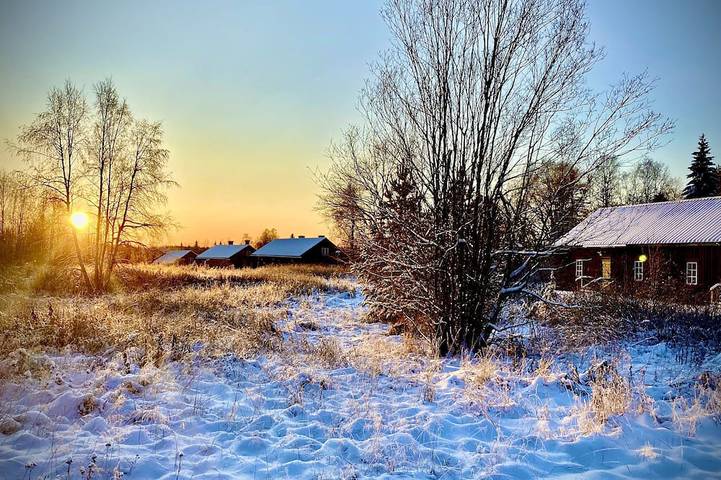 Ferienhaus für 4 Personen, mit Sauna und Garten sowie Whirlpool und Terrasse in Nordschweden