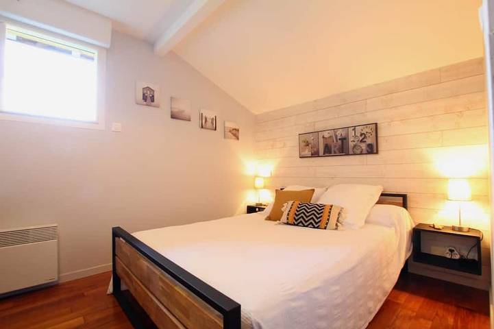 Location de vacances pour 2 personnes, avec jardin à Lahonce - 2