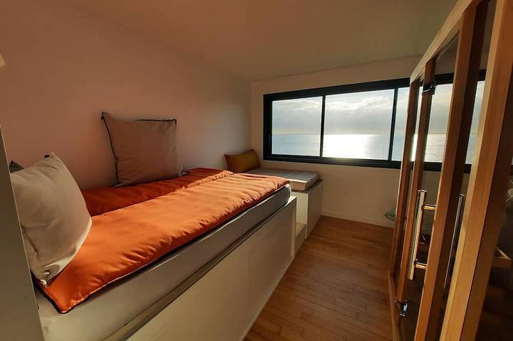 Location de vacances pour 7 personnes, avec terrasse ainsi que jardin et sauna dans Doëlan - 2