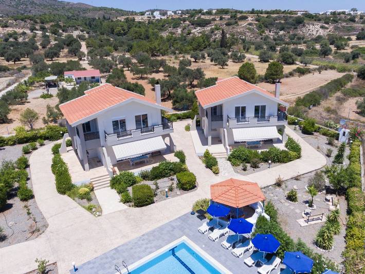 Ferienhaus für 3 Personen, mit Balkon und Garten sowie Pool