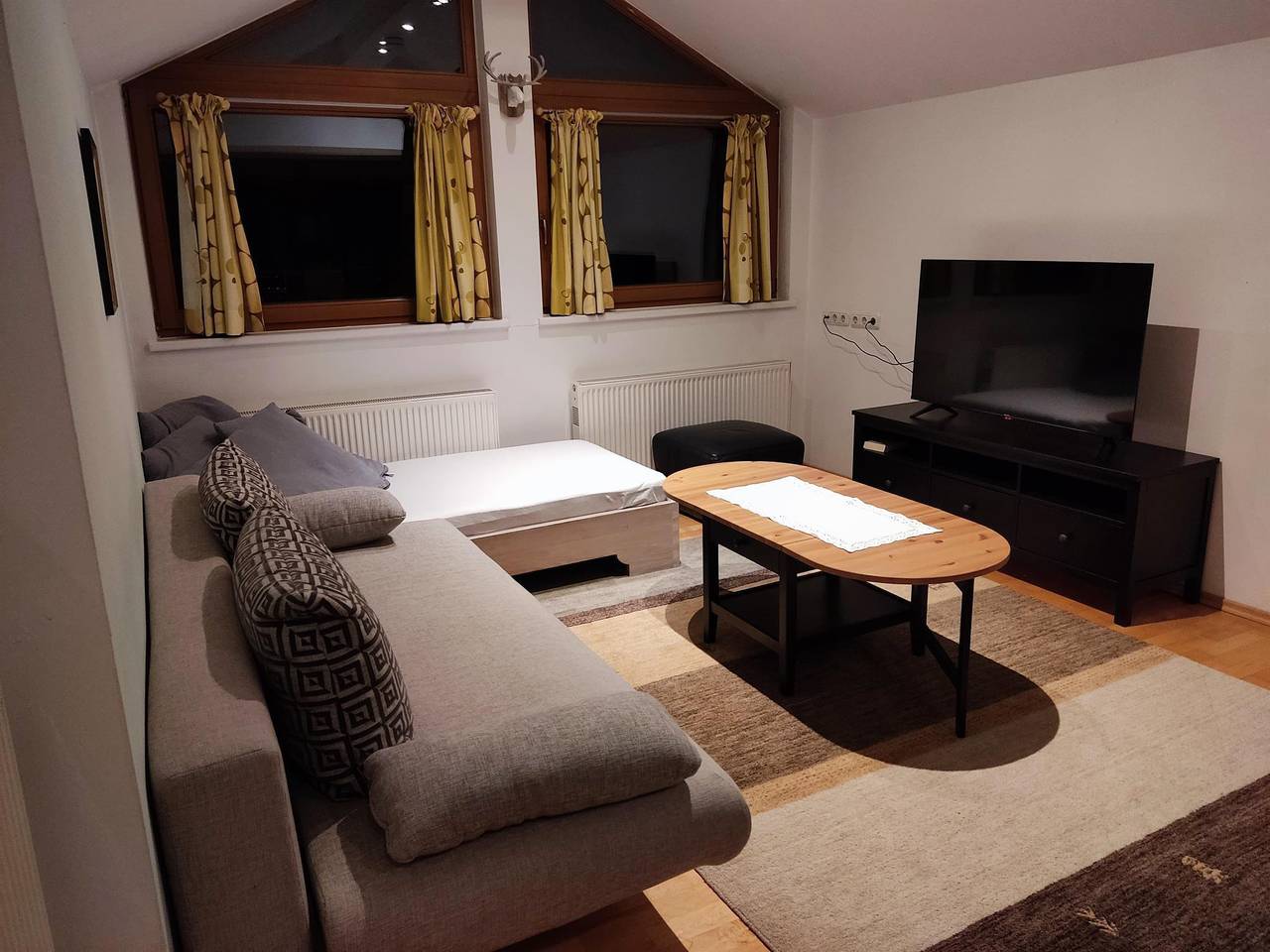 Ganze Ferienwohnung, Dachgeschoss Appartement "Reither Kogel" in Reith im Alpbachtal, Kaisergebirge