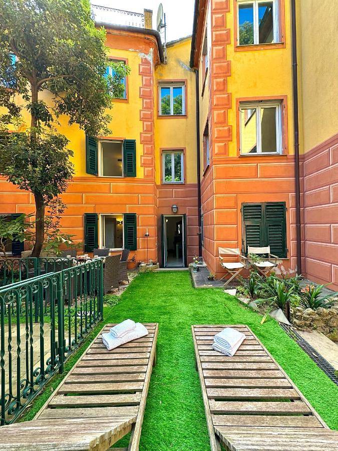 Gîte pour 4 personnes, avec terrasse et jardin dans Paraggi