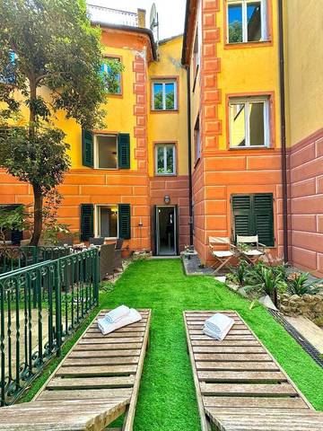 Gîte pour 4 personnes, avec terrasse et jardin dans Paraggi