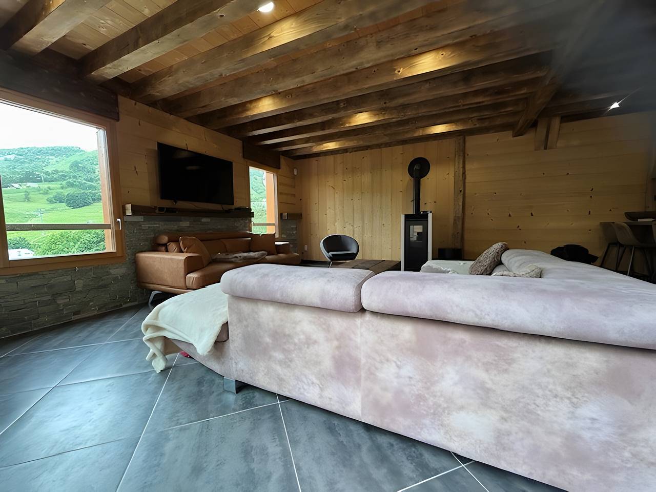 Chalet « Saint Sorlin » avec vue sur la montagne, terrasse privée et Wi-Fi in Saint-Sorlin-d'Arves, Région de Saint-Jean-de-Maurienne