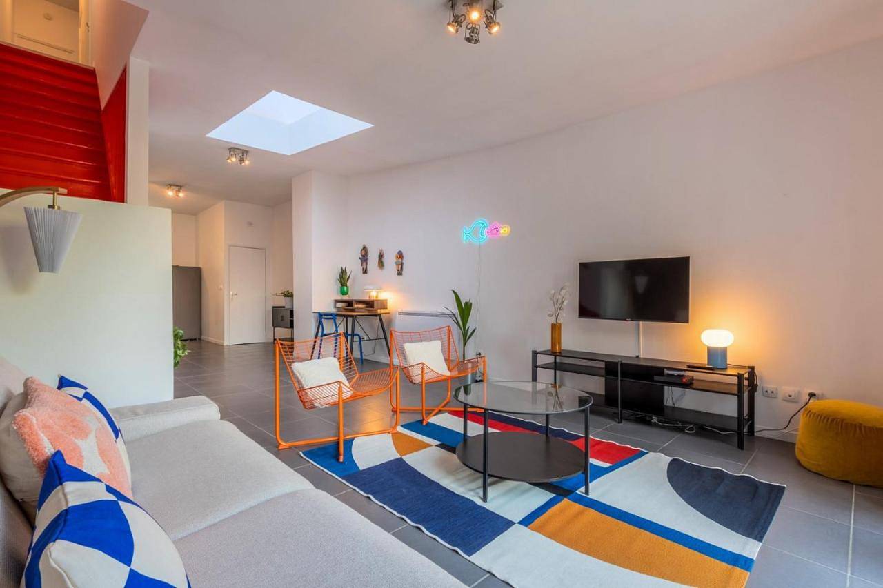 Appartement entier, Maison 3 chambres avec jardin, proche métro in Croix (homonymie), Région de Lille