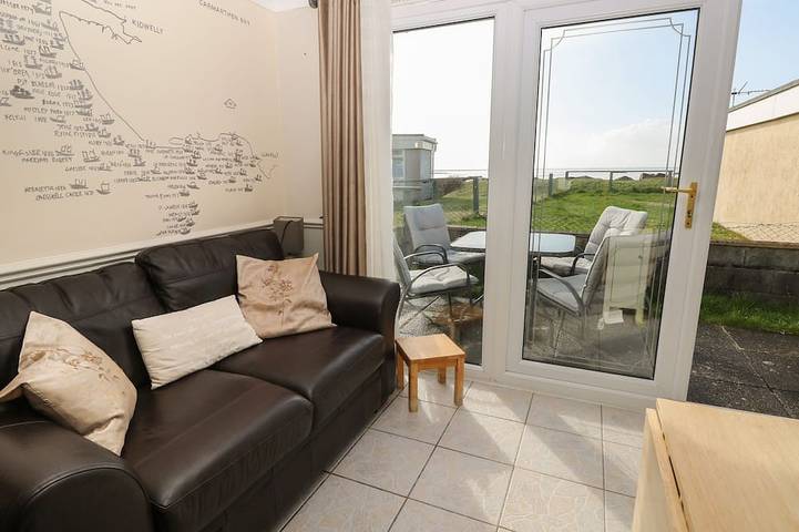 Cottage für 6 Personen, mit Terrasse und Garten sowie Pool - 1