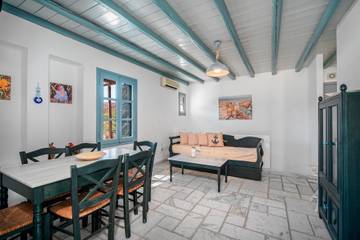 Gîte pour 4 personnes, avec balcon dans Sérifos