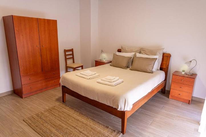 Chambre d’hôte pour 2 personnes, avec Balcon ainsi que Terrasse et Vue dans Golegã