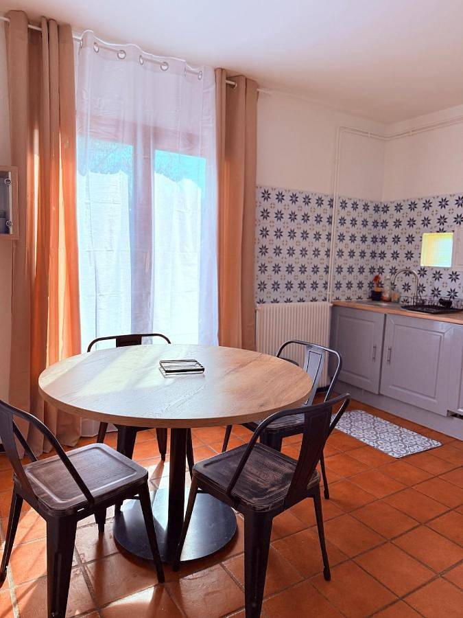 Location de vacances pour 6 personnes, avec piscine et jardin, animaux acceptés à Cugnaux - 3