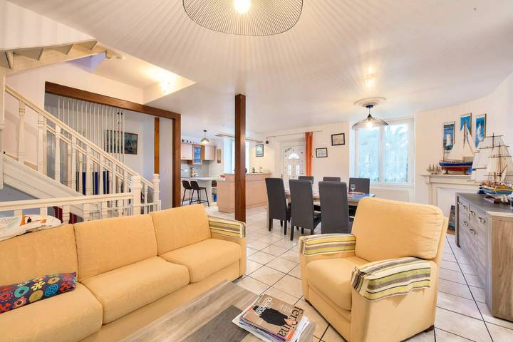 Location de vacances pour 6 personnes, avec jardin, animaux acceptés dans Lilia