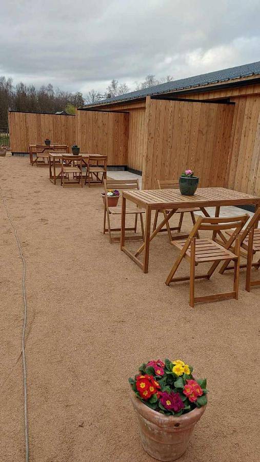 Location de vacances pour 2 personnes, avec Terrasse ainsi que Jardin et Vue à Tessenderlo