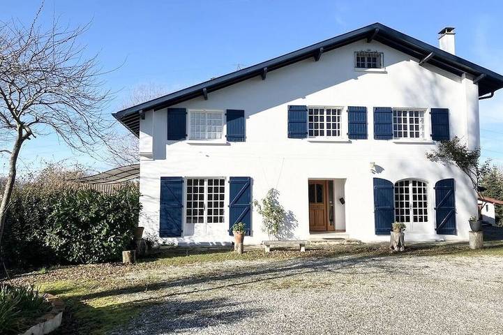 Ferienhaus für 9 Personen, mit Garten - 1