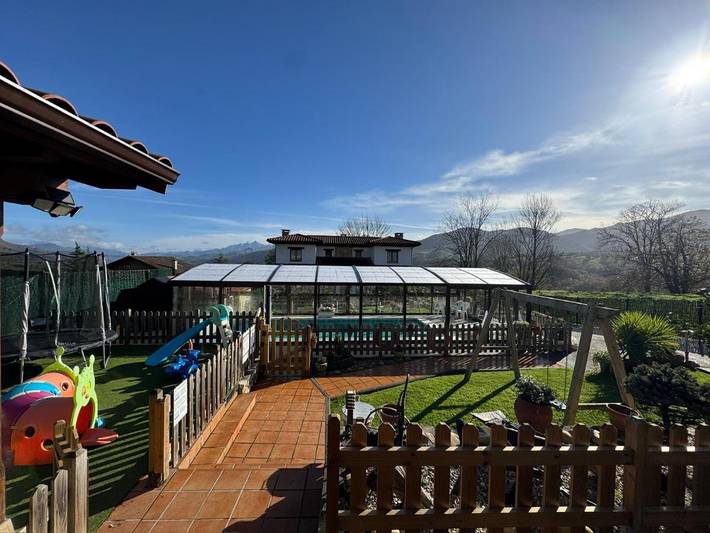 Casa rural con piscina para 8 personas, con jardín además de vistas y piscina en Asturias - 2